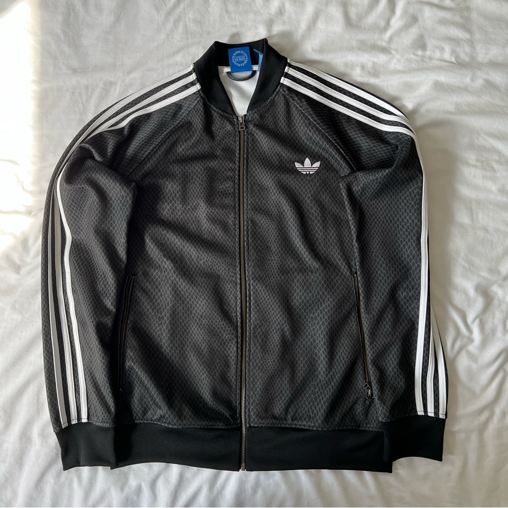 Adidas original zip up